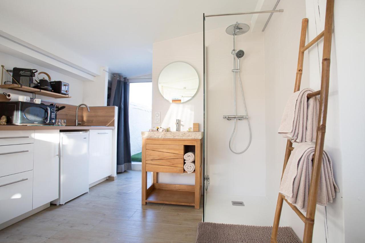 Lovina Chambre De Charme Avec Jaccuzi Velaux Eksteriør bilde