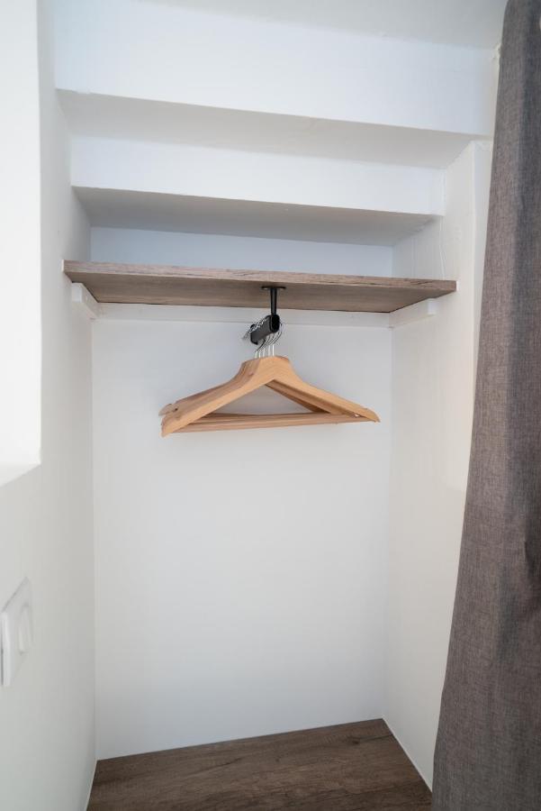 Lovina Chambre De Charme Avec Jaccuzi Velaux Eksteriør bilde