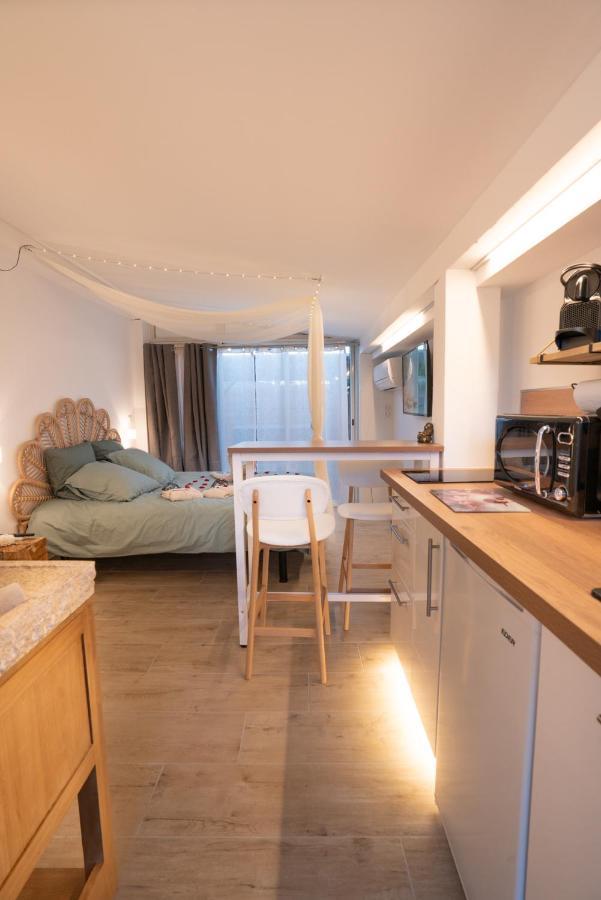 Lovina Chambre De Charme Avec Jaccuzi Velaux Eksteriør bilde